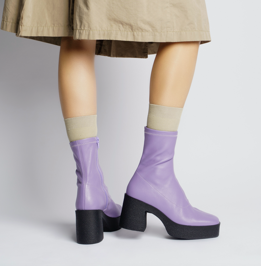 AKAADA UMI PASTEL LILAC STRETCH LEATHER CHUNKY ANKLE BOOTS akaada